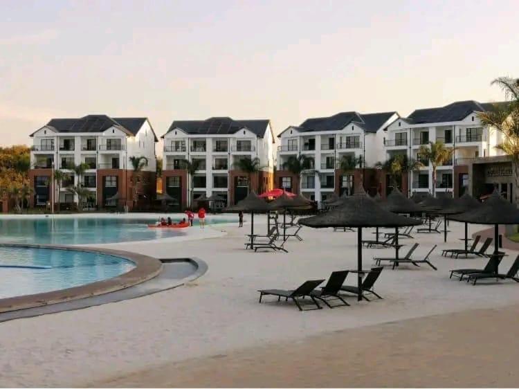 The Blyde Crystal Lagoon Cologne4 Apartment Pretoria-Noord Exterior foto